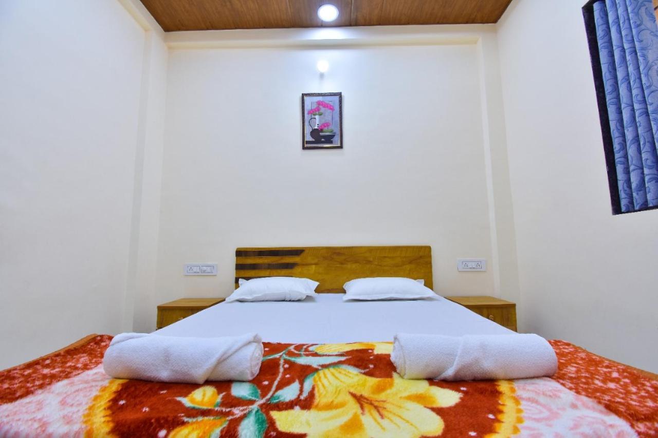 Prarthana 4Bhk Villa Лонавала Экстерьер фото