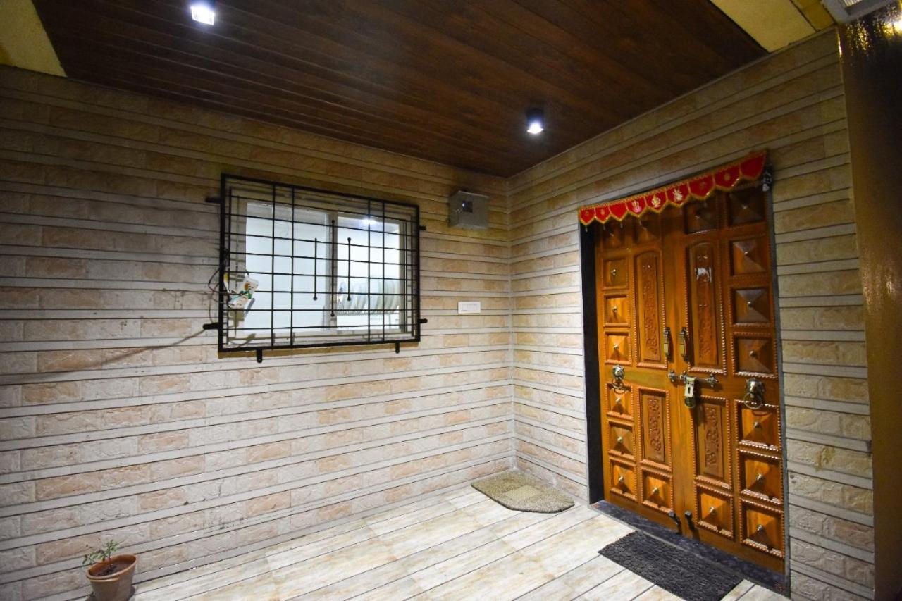 Prarthana 4Bhk Villa Лонавала Экстерьер фото