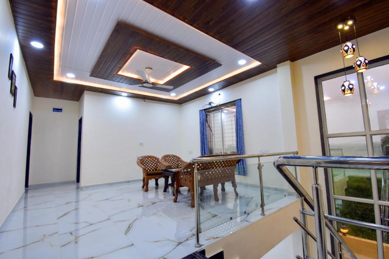 Prarthana 4Bhk Villa Лонавала Экстерьер фото